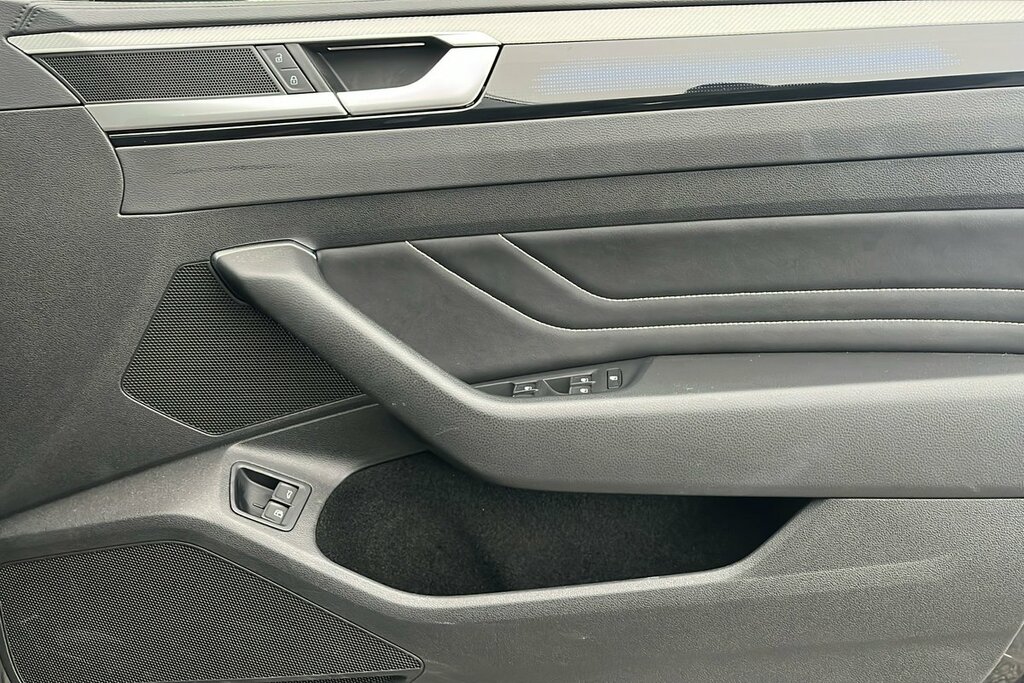 Volkswagen Arteon Silver #24