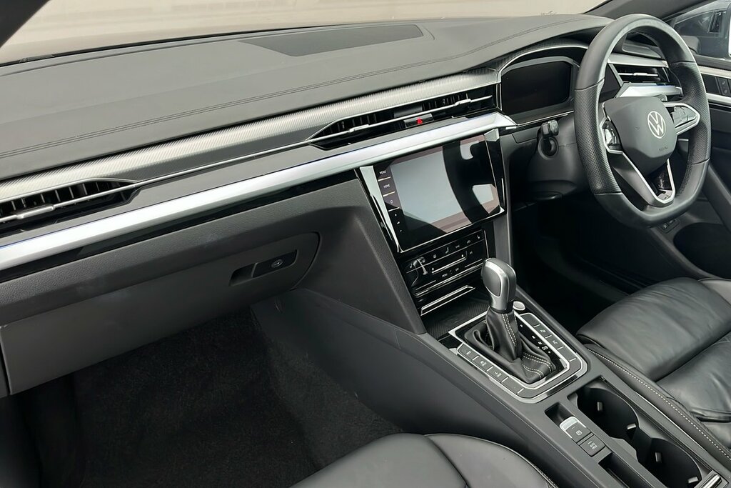 Volkswagen Arteon R-line 1.4 Tsi Ehybrid 218Ps 6-Speed Dsg Grey