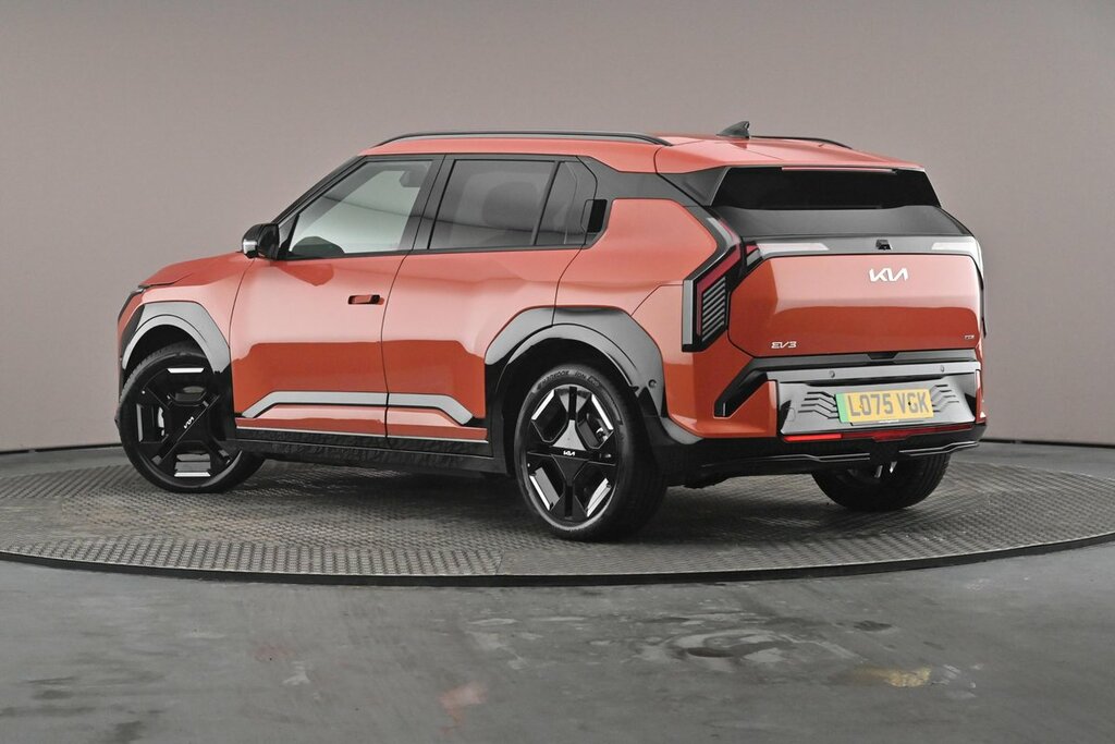 Kia EV3 81.4Kwh Gt-line S Suv 201 Bhp Orange #2
