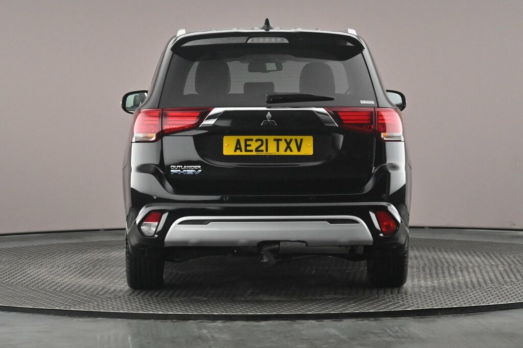 Mitsubishi Outlander Outlander Dynamic Safety Phev Cvt White #8