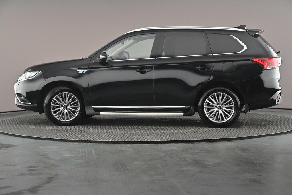 Mitsubishi Outlander Outlander Dynamic Safety Phev Cvt White #30