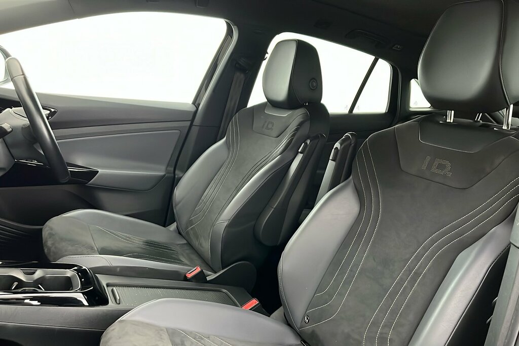 Volkswagen ID.5 Id5 Tech Pro Performance Black #23