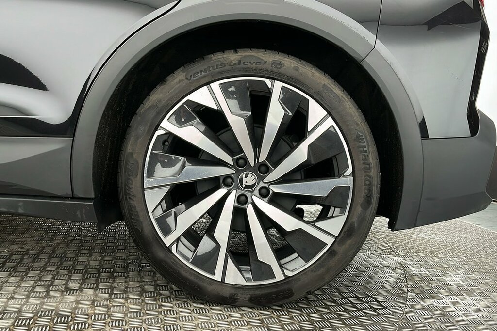 Skoda Elroq Sportline 85 82 Kwh 286 Ps Single Speed Black #6