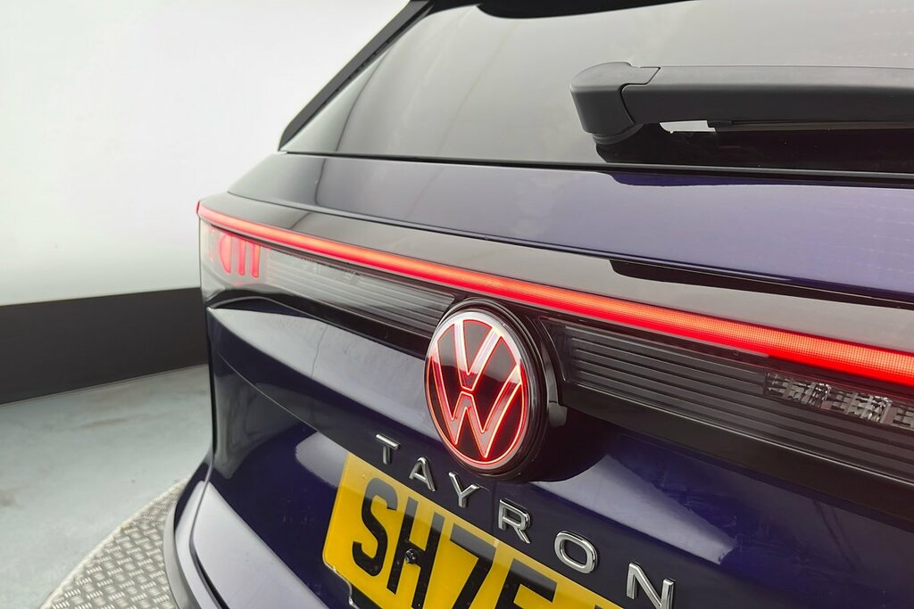Volkswagen Tayron 1.5 Etsi Elegance Dsg7 7 Seat Purple #5