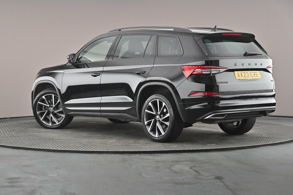 Skoda Kodiaq Sportline 7 Seats 2.0 Tsi 190 Ps 4X4 Dsg Black #3