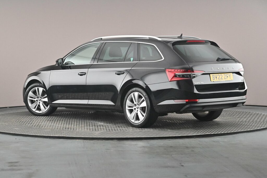 Skoda Superb Se L 1.4 Tsi Iv 218Ps Dsg Black #2