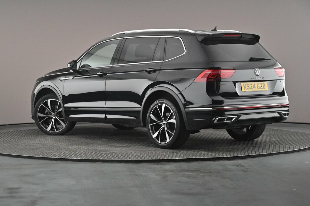 Volkswagen Tiguan Allspace R-line 2.0 Tdi 4Motion 150Ps 7-Speed Dsg Black #2