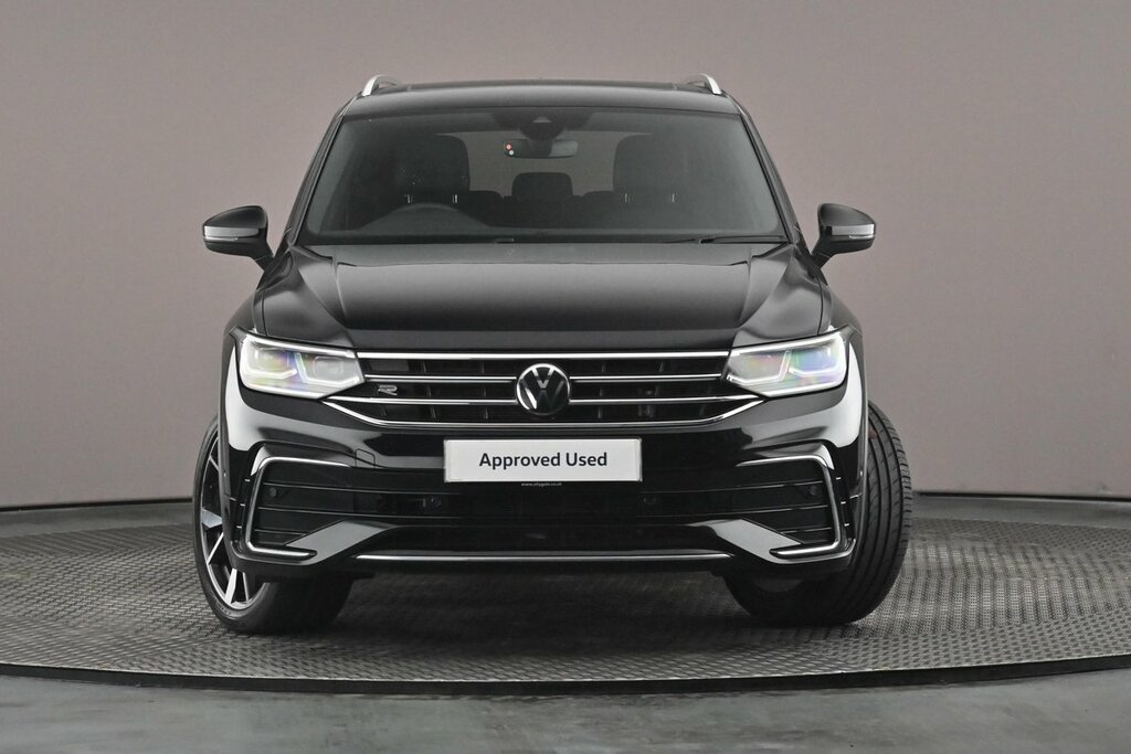 Volkswagen Tiguan Allspace R-line 2.0 Tdi 4Motion 150Ps 7-Speed Dsg Black #2