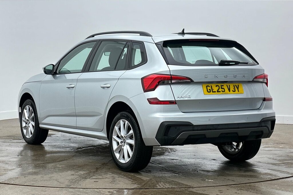 Skoda Kamiq Se Edition 1.0 Tsi 95 Ps 5G Man Silver #3