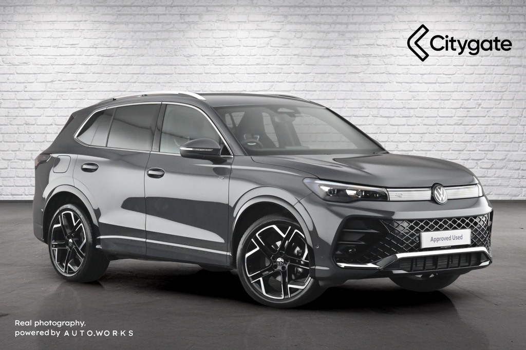 Volkswagen Tiguan R-line 1.5 Etsi 150 Ps 7-Speed Dsg Grey