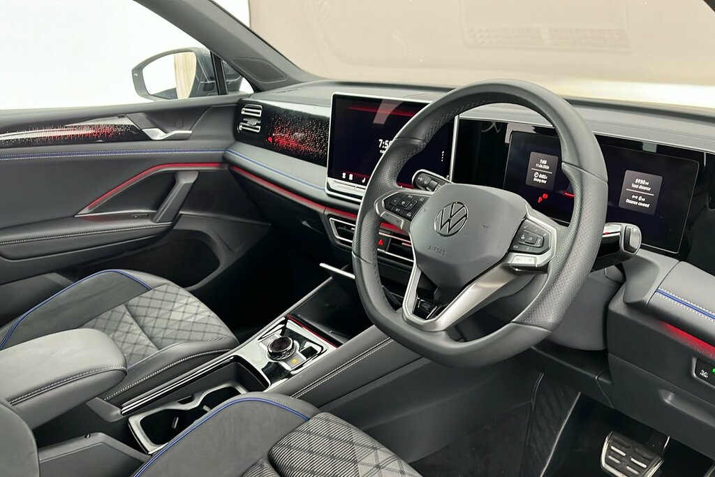 Volkswagen Tiguan R-line 1.5 Etsi 150 Ps 7-Speed Dsg Grey #6