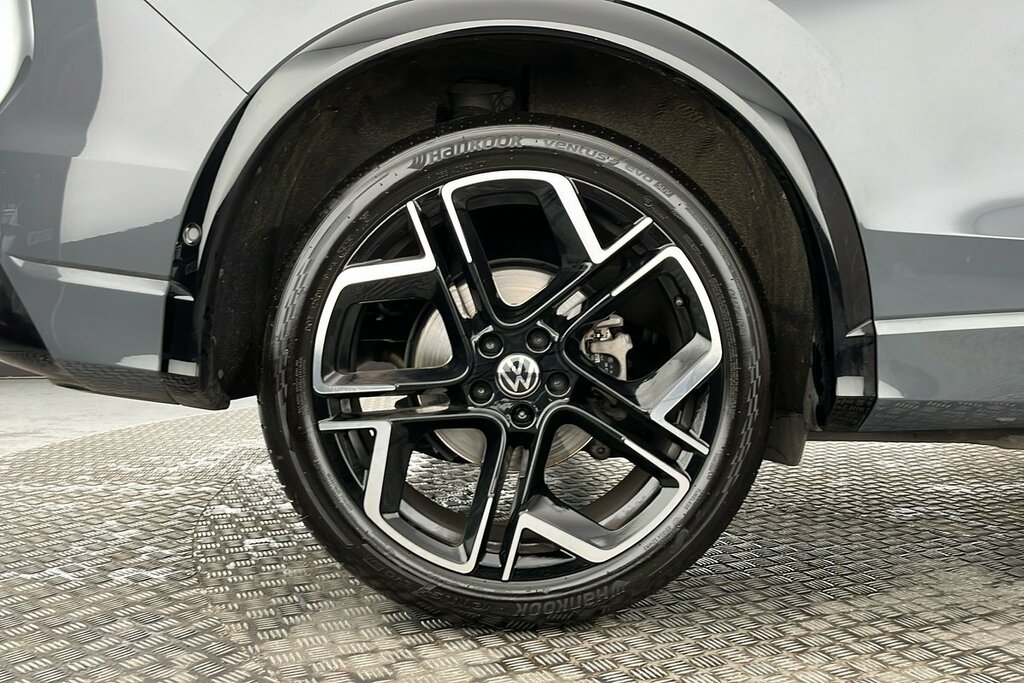 Volkswagen Tiguan R-line 1.5 Etsi 150 Ps 7-Speed Dsg Grey #5