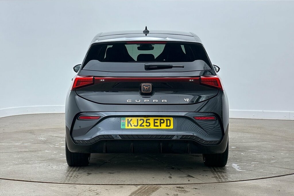 Cupra Born 150Kw V1 58Kwh 204 Ps Grey #8