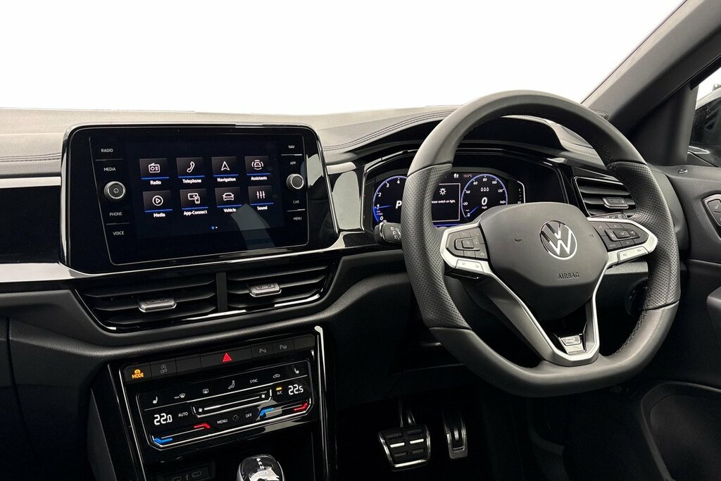 Volkswagen T-Roc Black Edition Plus 1.5 Tsi 150Ps 7-Speed Dsg KM75DCX Silver #2