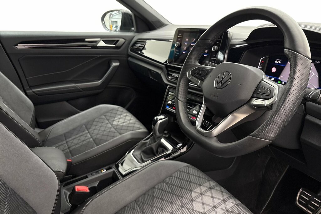 Volkswagen T-Roc Black Edition Plus 1.5 Tsi 150Ps 7-Speed Dsg Silver #6