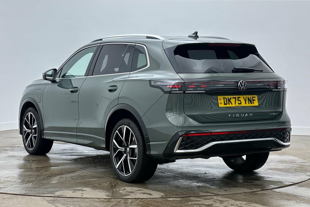 Volkswagen Tiguan R-line 1.5 Tsi Ehybrid 272 Ps 6-Speed Dsg Green #3