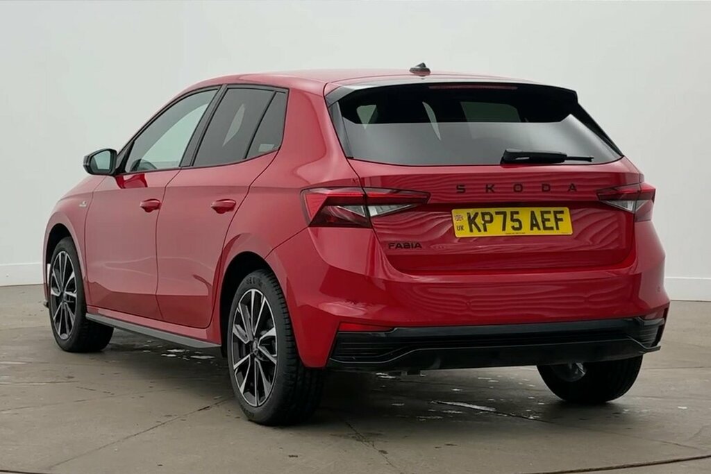 Skoda Fabia Hatch Monte Carlo Edition 1.5 Tsi 150 Ps Dsg Red #3