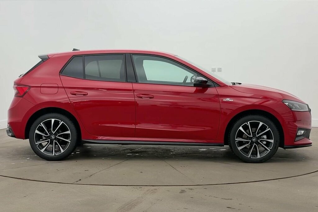 Skoda Fabia Hatch Monte Carlo Edition 1.5 Tsi 150 Ps Dsg Red #4
