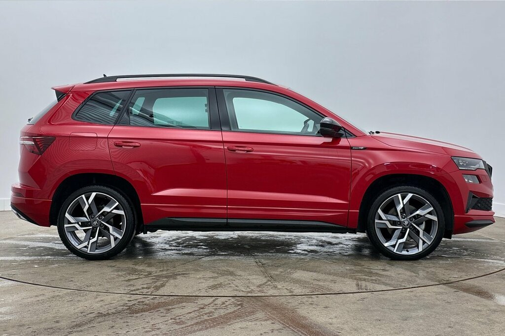 Skoda Karoq Sportline Edition 1.5 Tsi 150 Ps Dsg Red #4