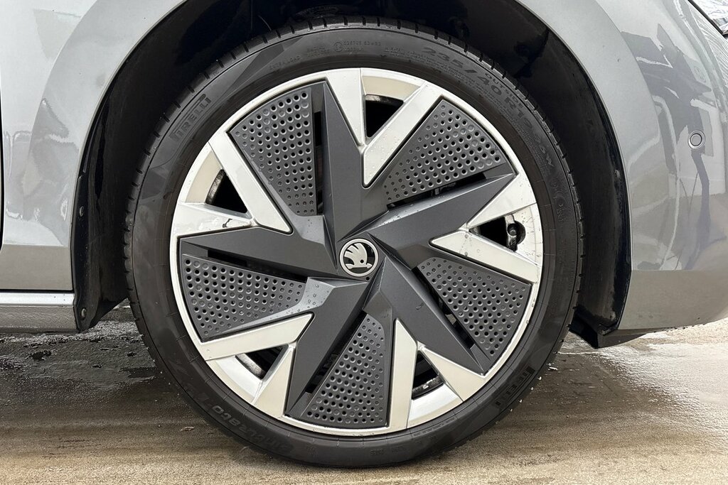 Skoda Superb Hatch Se L 2.0 Tdi 193 Ps 4X4 Dsg Grey #5