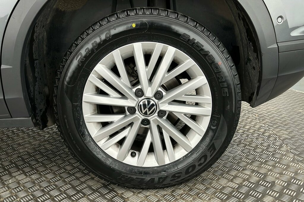 Volkswagen T-Roc Life 1.0 Tsi 110Ps 6-Speed Grey #4