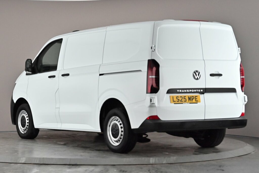 Volkswagen Transporter T28 Commerce Plus Swb 110 Ps 2.0 Tdi 6Sp White #3