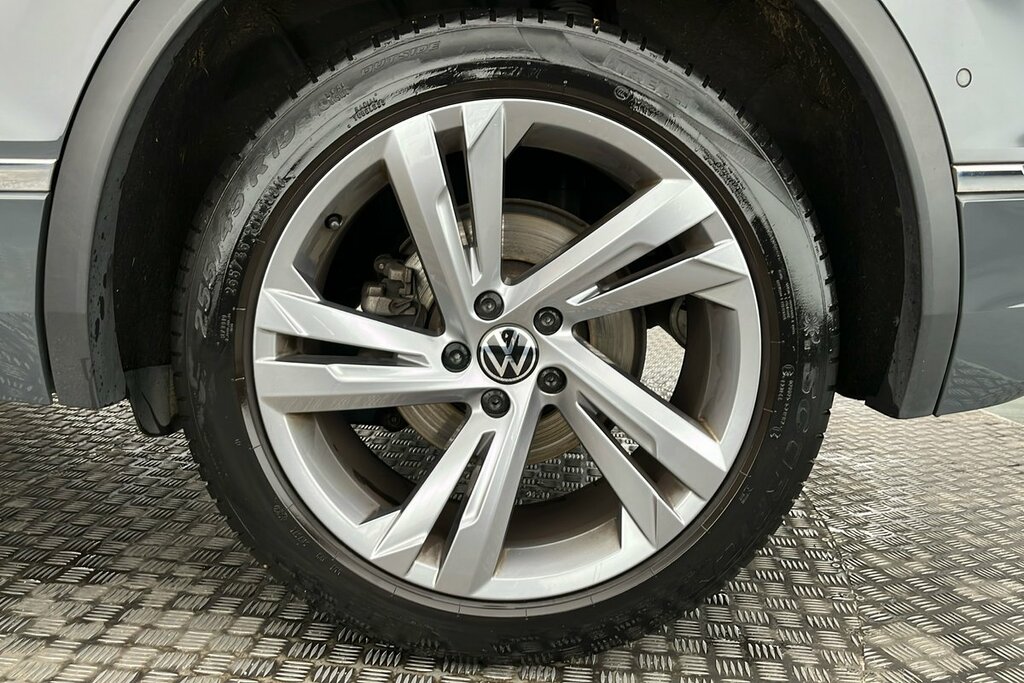 Volkswagen Tiguan R-line Edition 1.5 Tsi 150Ps 7-Speed Dsg DF72XHR Grey #5