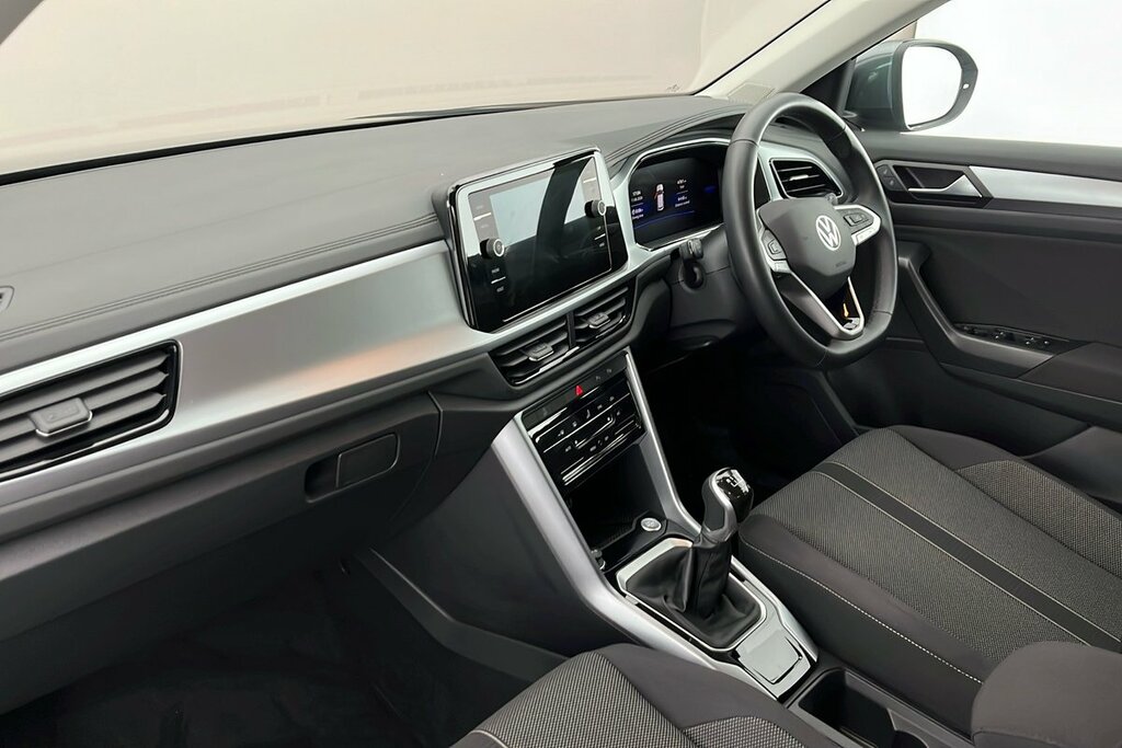 Volkswagen T-Roc Match 1.5 Tsi 150Ps 6-Speed Grey #2