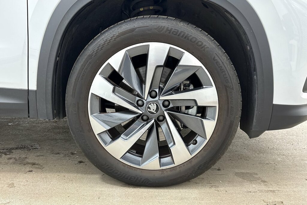 Skoda Kodiaq Se L 7 Seats 1.5 Tsi E-tec 150 Ps Dsg White #5