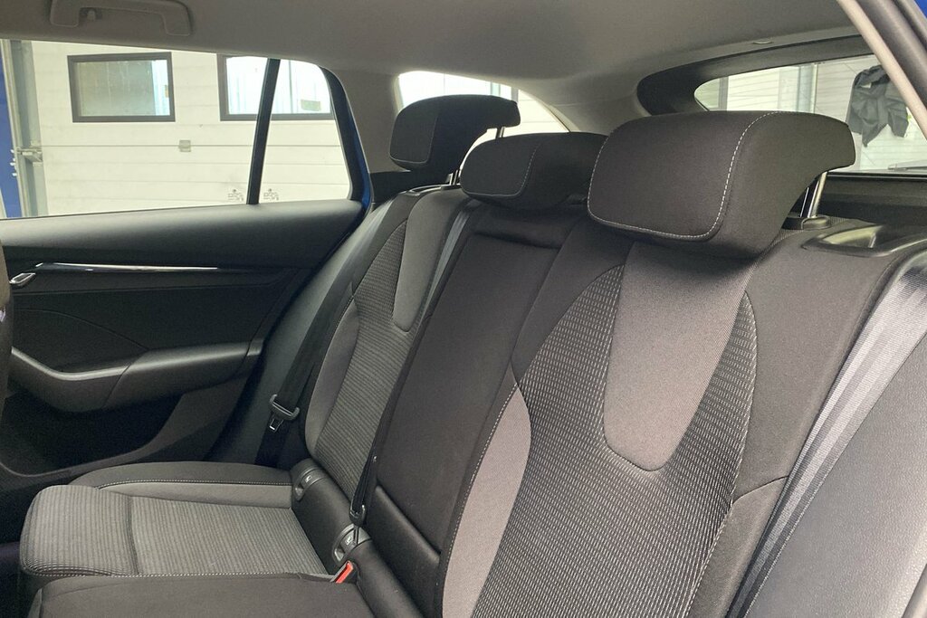 Skoda Octavia 1.0 Tsi Se First Edition Estat Blue #27