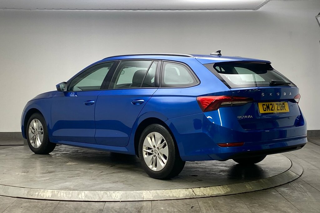Skoda Octavia Se Technology 1.5 Tsi 150 Ps 6G Man Blue #3