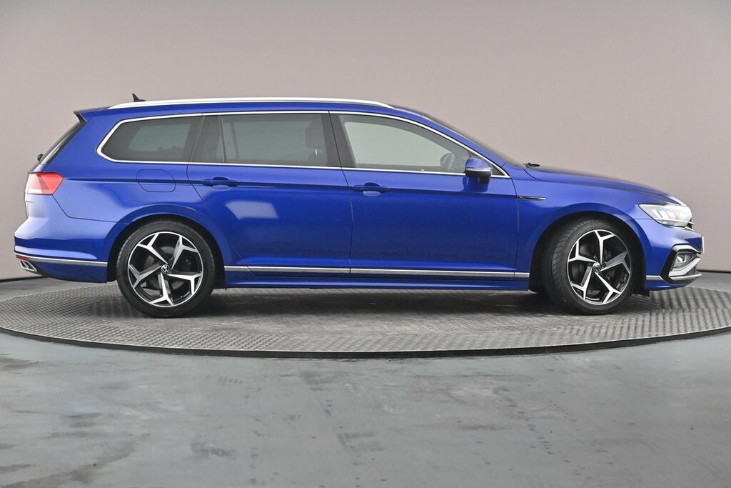 Volkswagen Passat R-line 2.0 Tdi Evo 150Ps 7-Speed Dsg Blue #4