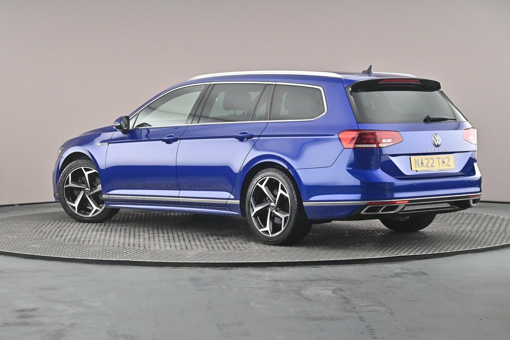 Volkswagen Passat R-line 2.0 Tdi Evo 150Ps 7-Speed Dsg Blue #3