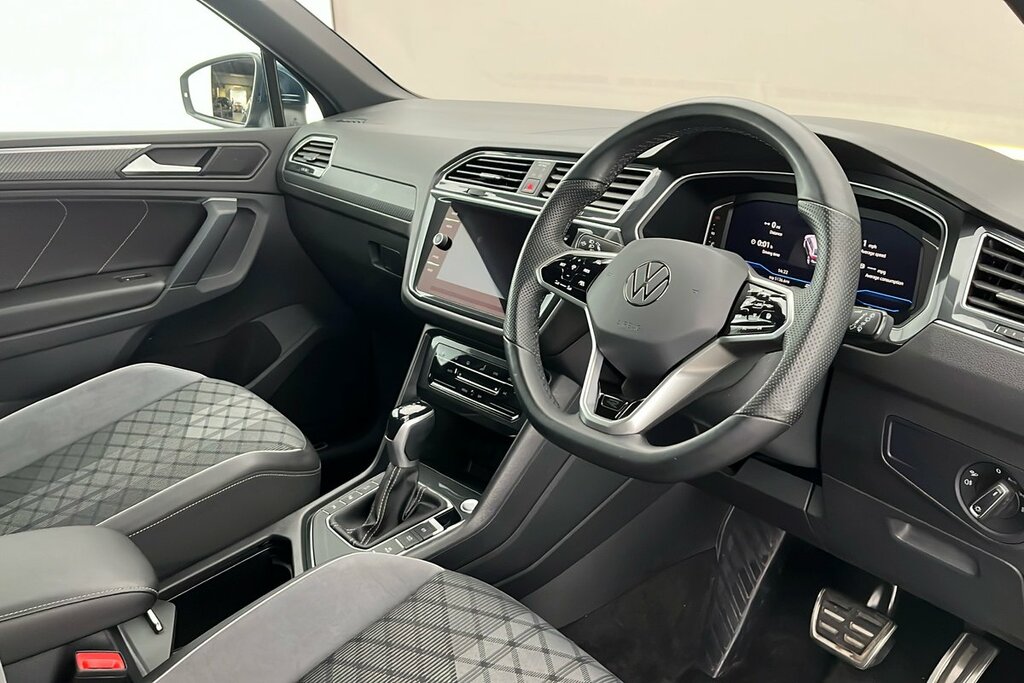 Volkswagen Tiguan R-line 1.5 Tsi 150Ps 7-Speed Dsg Blue #6