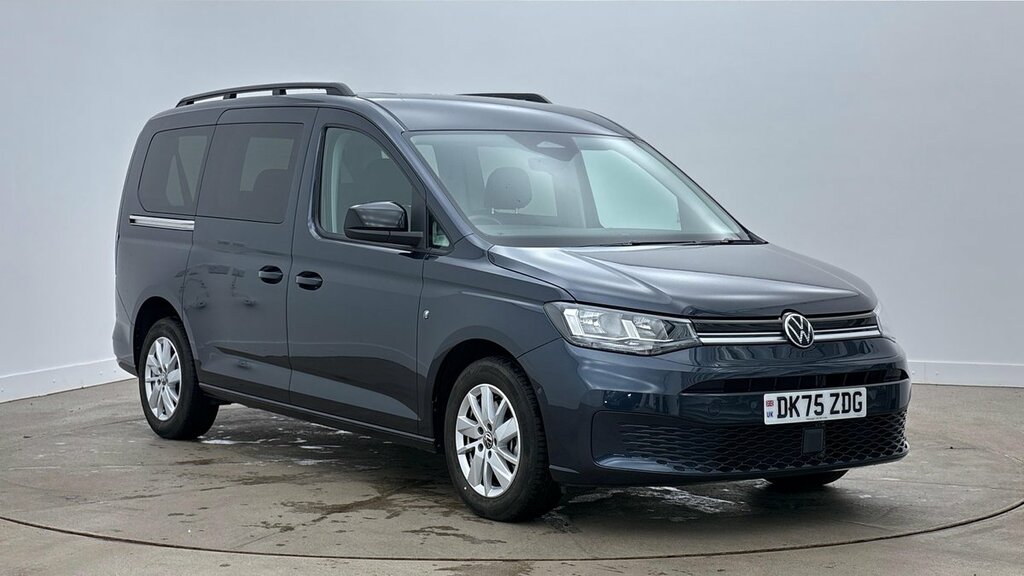 Volkswagen Caddy Maxi Life C20 Caddy Life Maxi 122 Ps 2.0 Tdi 7Sp Dsg Blue
