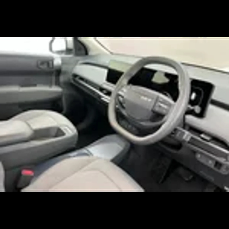 Kia EV3 150Kw Air 81.4Kwh Silver #6