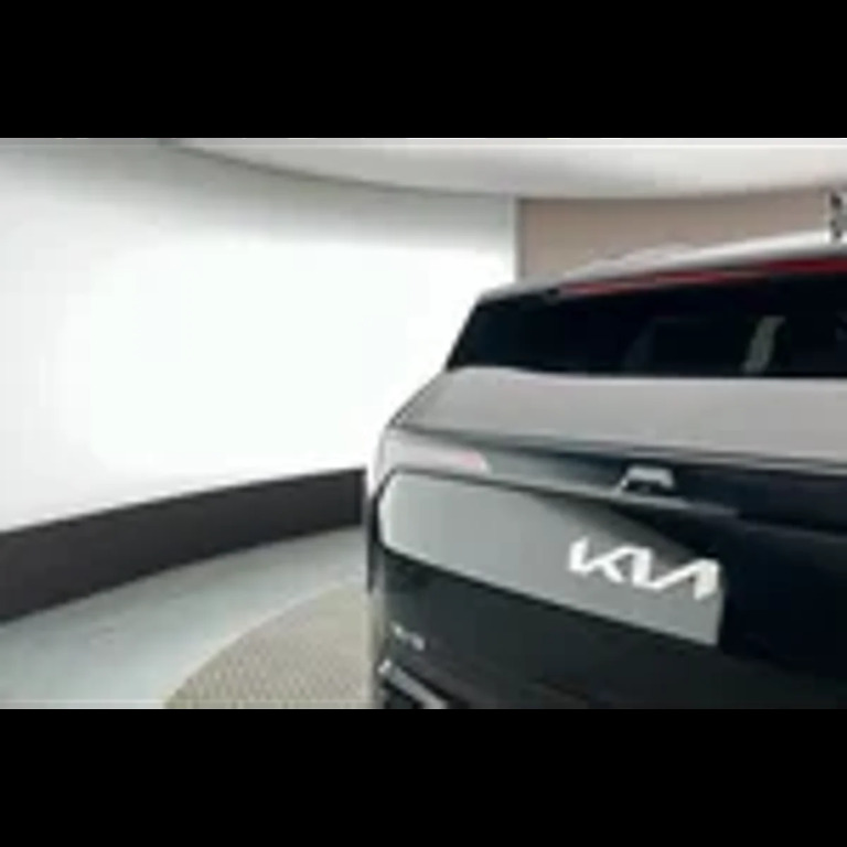 Kia EV3 81.4Kwh Gt-line Suv 201 Bhp Grey #15