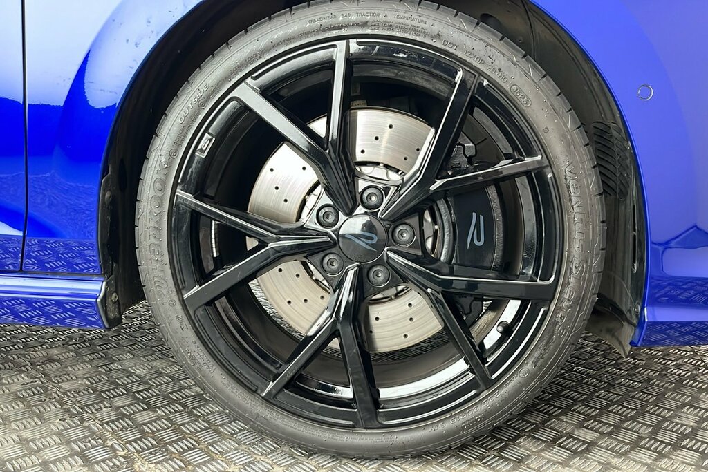 Volkswagen Golf Hatch R Black Edition 2.0 Tsi 4Motion 333 Ps 7-Spe Blue #5