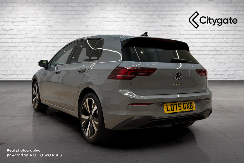 Volkswagen Golf Hatch Match 1.5 Etsi 150 Ps 7-Speed Dsg Grey #3
