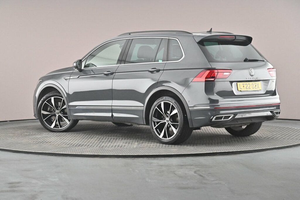 Volkswagen Tiguan R-line 2.0 Tsi 190Ps 7-Speed Dsg 4Motion Grey