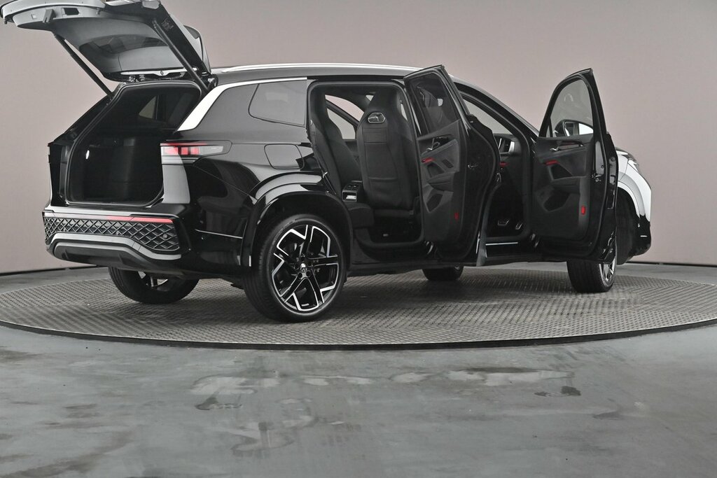 Volkswagen Tayron Life Black #44