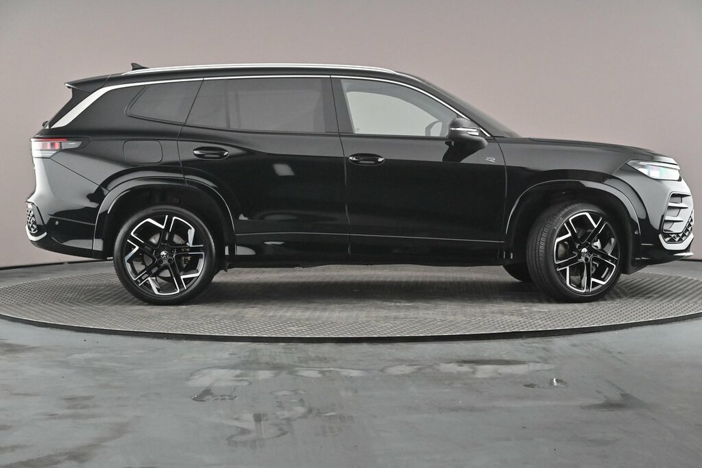 Volkswagen Tayron Life Black #4