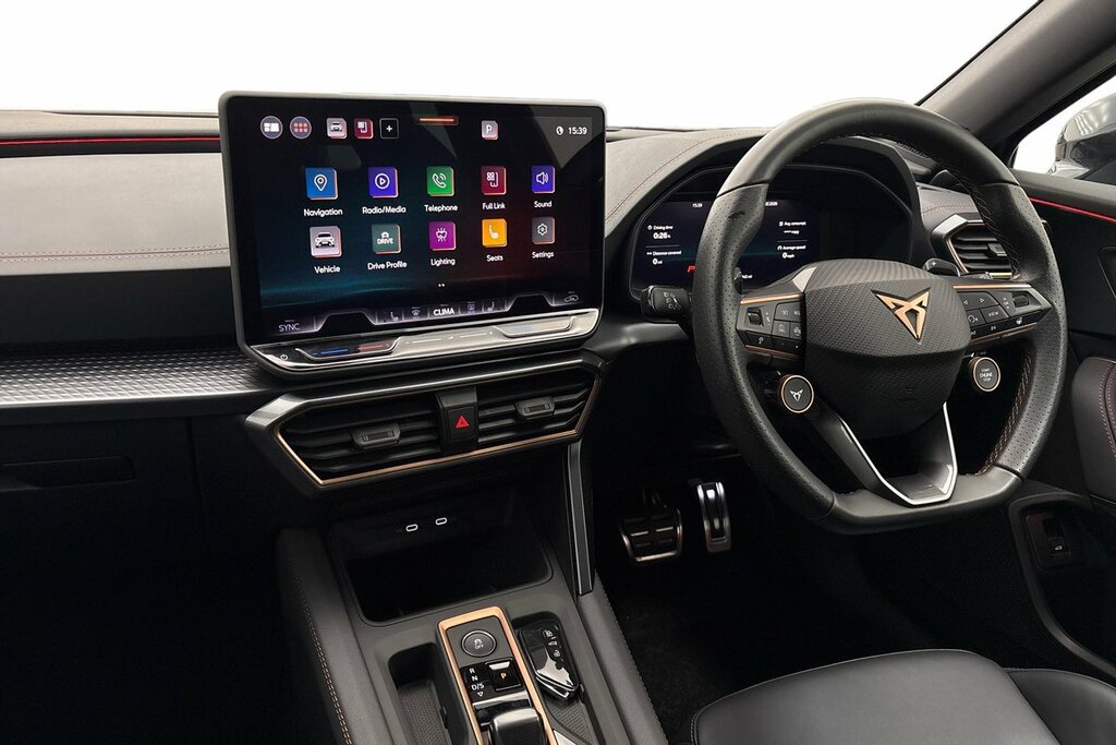 Cupra Formentor V3 1.5 Etsi 150 7-Speed Grey #2