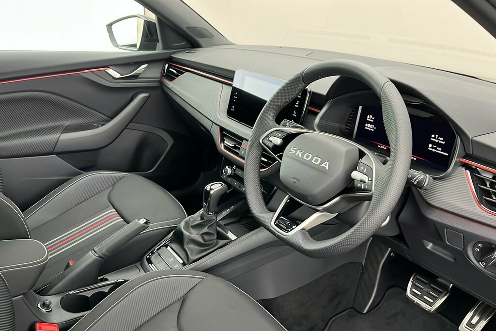 Skoda Scala Monte Carlo Edition 1.0 Tsi 116 Ps Dsg Black #6