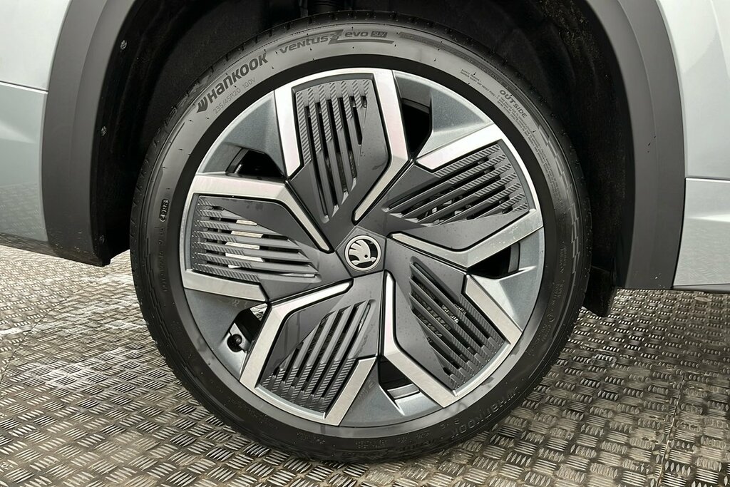 Skoda Kodiaq Sportline 7 Seats 2.0 Tsi 204 Ps Dsg 4X4 Silver #5