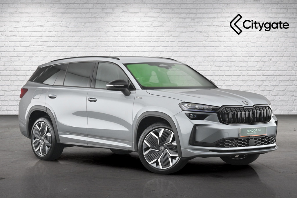 Skoda Kodiaq Sportline 7 Seats 2.0 Tsi 204 Ps Dsg 4X4 Silver