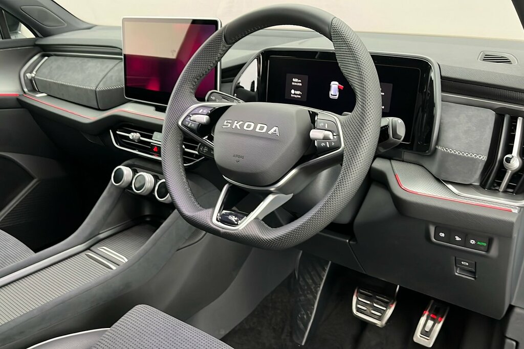 Skoda Kodiaq Sportline 7 Seats 1.5 Tsi E-tec 150 Ps Dsg White #6