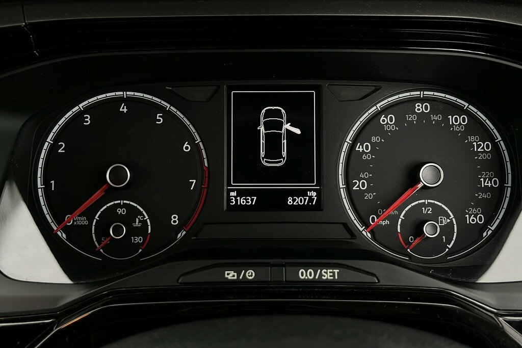 Volkswagen Polo Beats Black #23