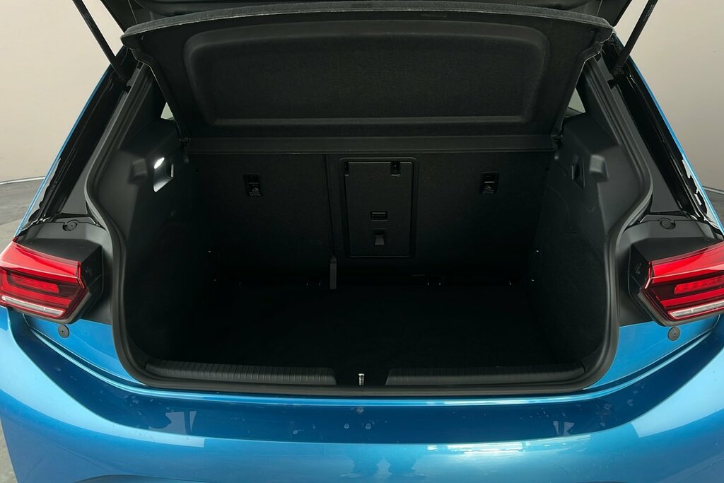 Volkswagen ID.3 Pro 59Kwh Match Hatchback Green #21