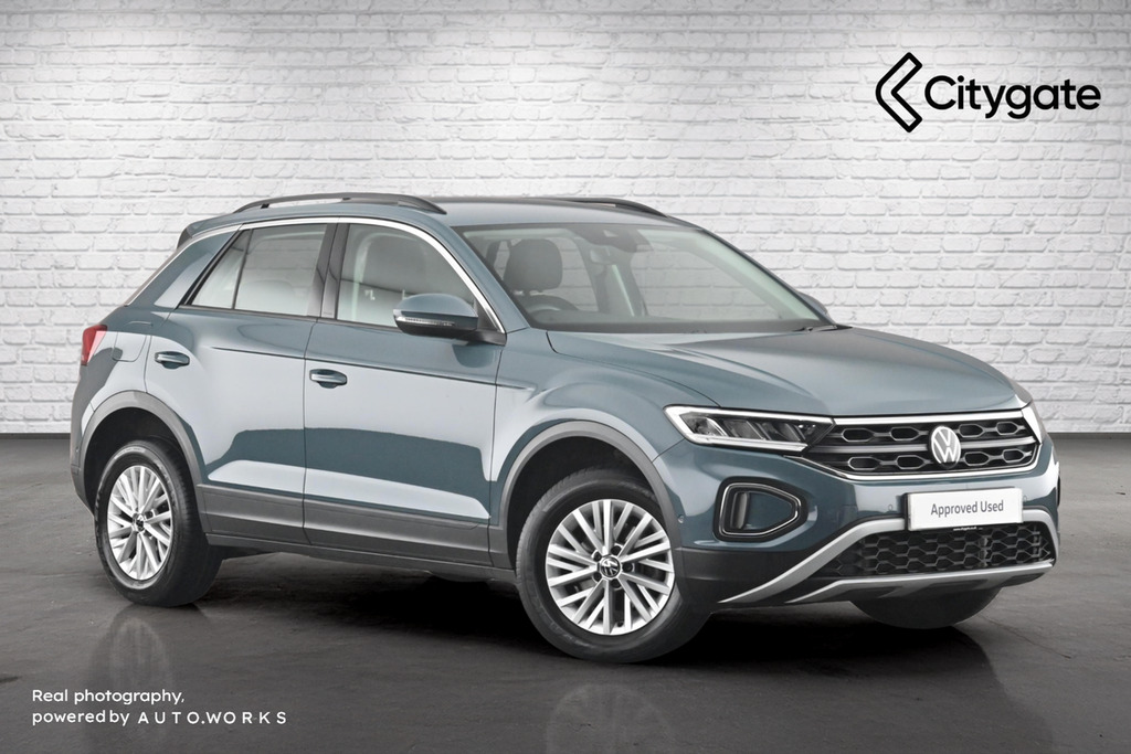 Volkswagen T-Roc Life 1.5 Tsi 150Ps 6-Speed Blue